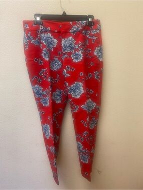 Lot of 2 Roz & Ali Red Floral Print Pants,  Blue Flowers size 6 excellent